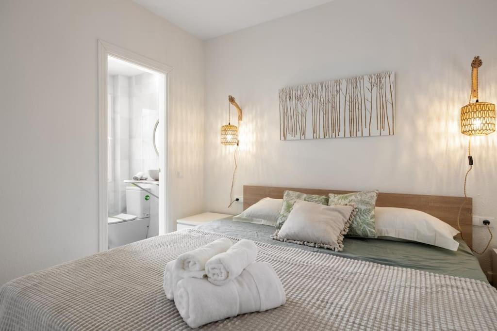 Beautiful 3 Bed Stylish & Cozy Apartment - Susanna Suite Михас Экстерьер фото